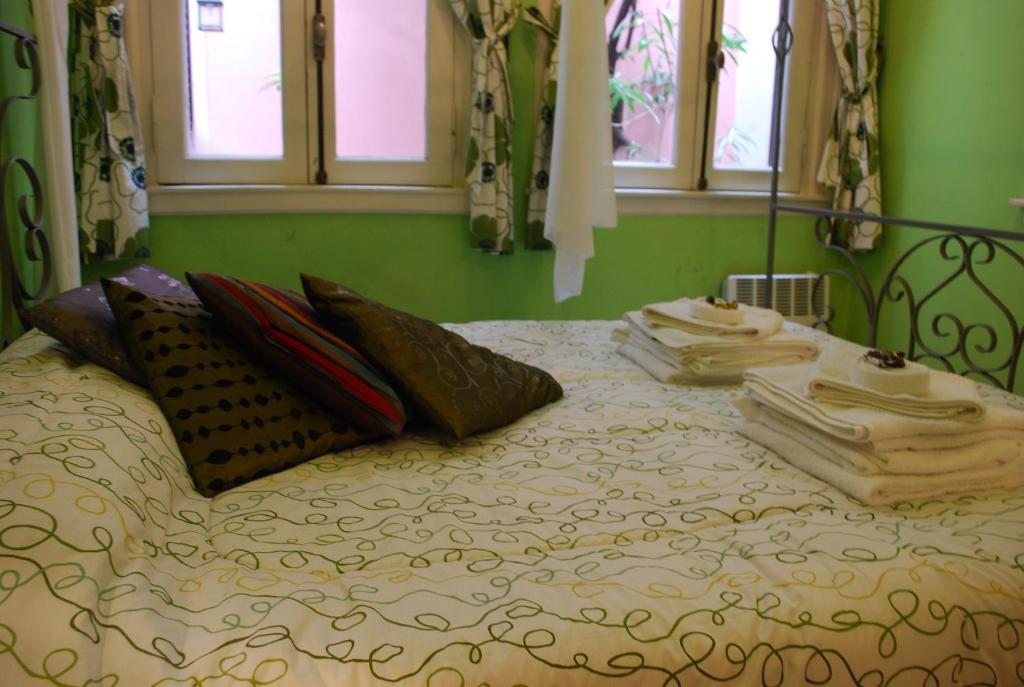 Bed and Breakfast Petit El Vitraux Buenos Aires Zimmer foto